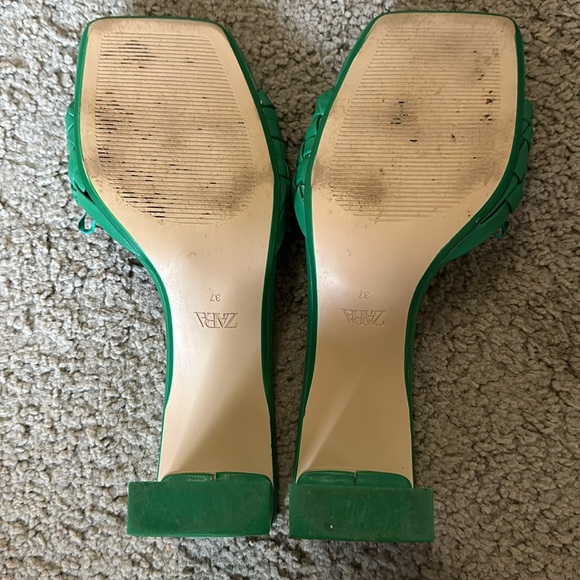 Zara heeled woven sandals - Picture 3 of 5